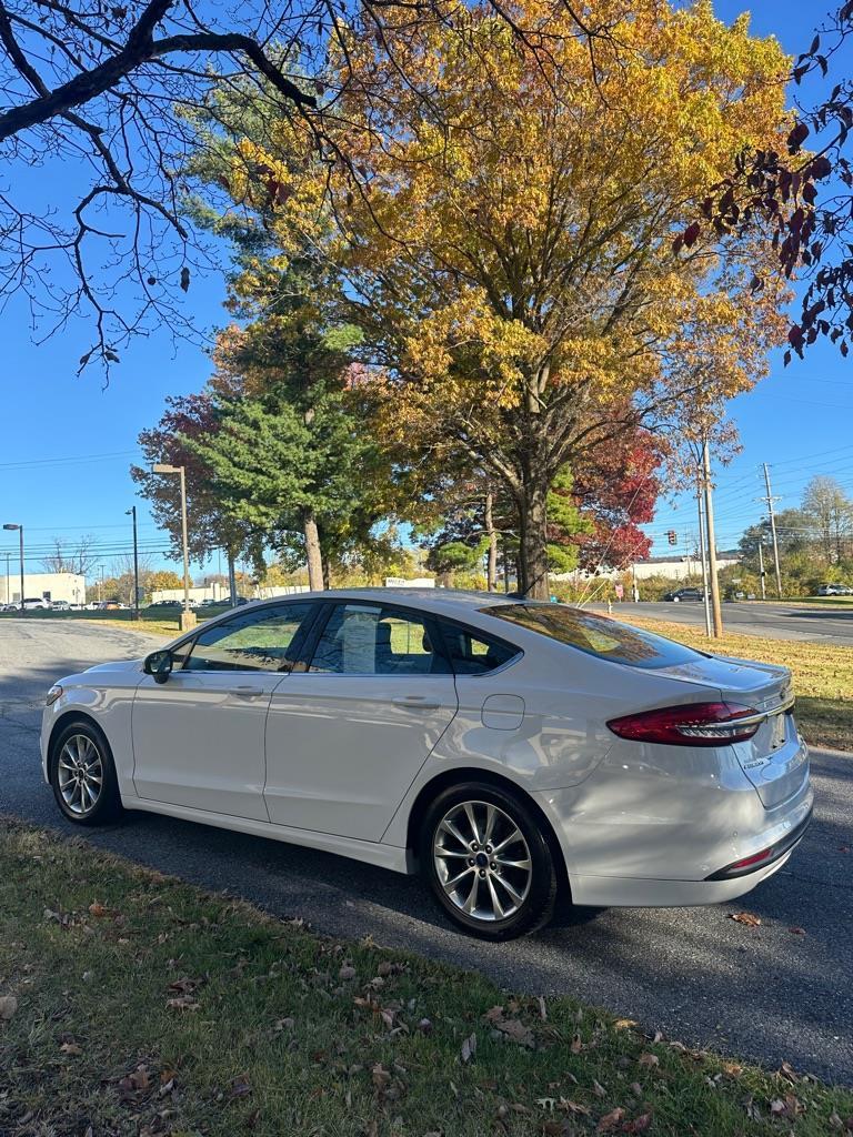 Ford Fusion SE 2017