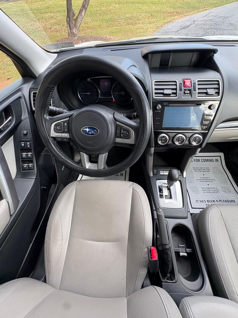 Subaru Forester 2.5i Limited 2017