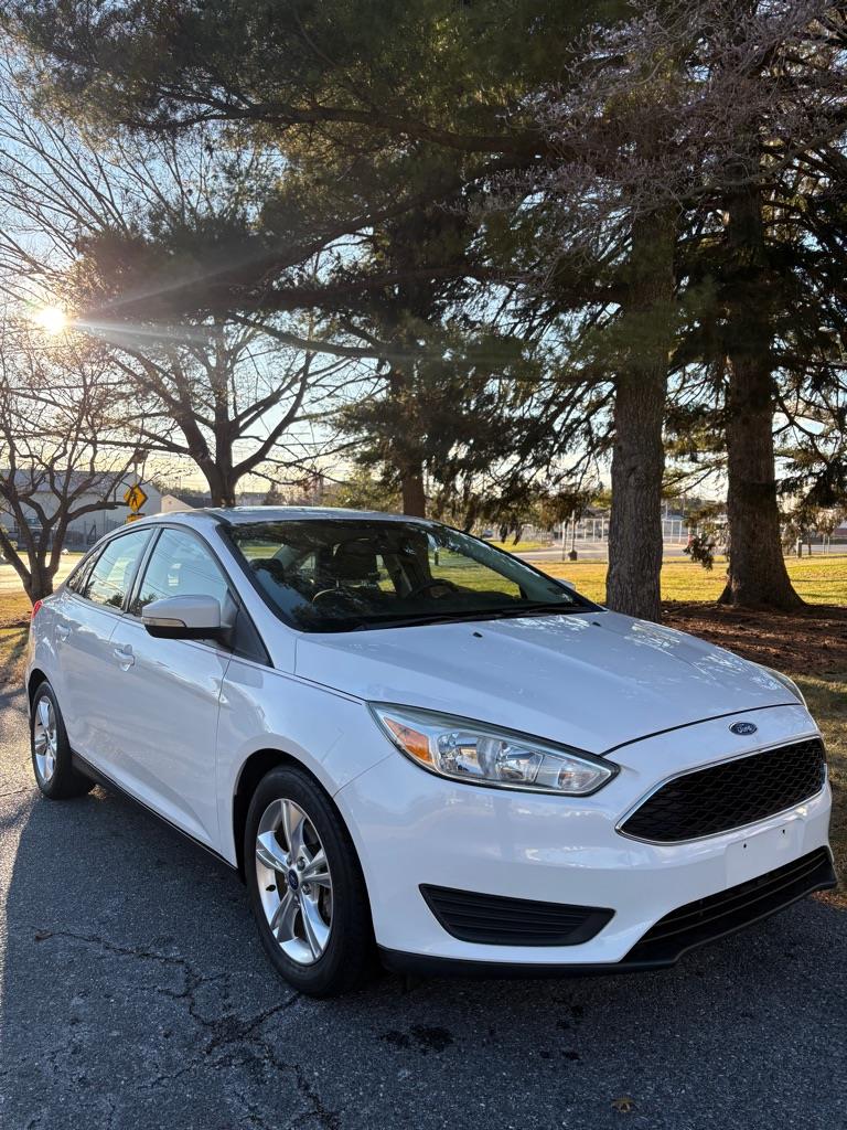 2015 Ford Focus SE Sedan