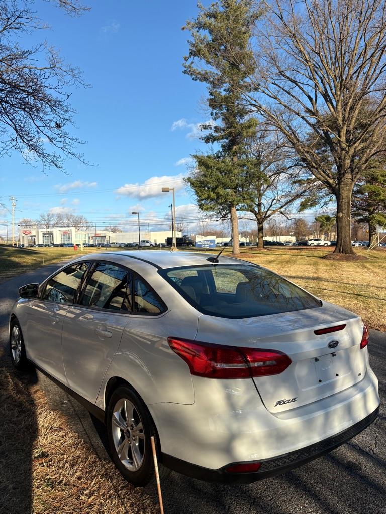 Ford Focus SE Sedan 2015