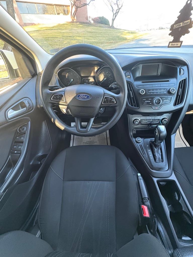 Ford Focus SE Sedan 2015