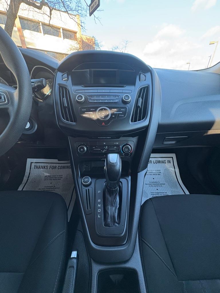 Ford Focus SE Sedan 2015