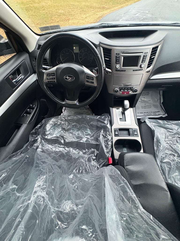 Subaru Legacy 2.5i Premium 2014