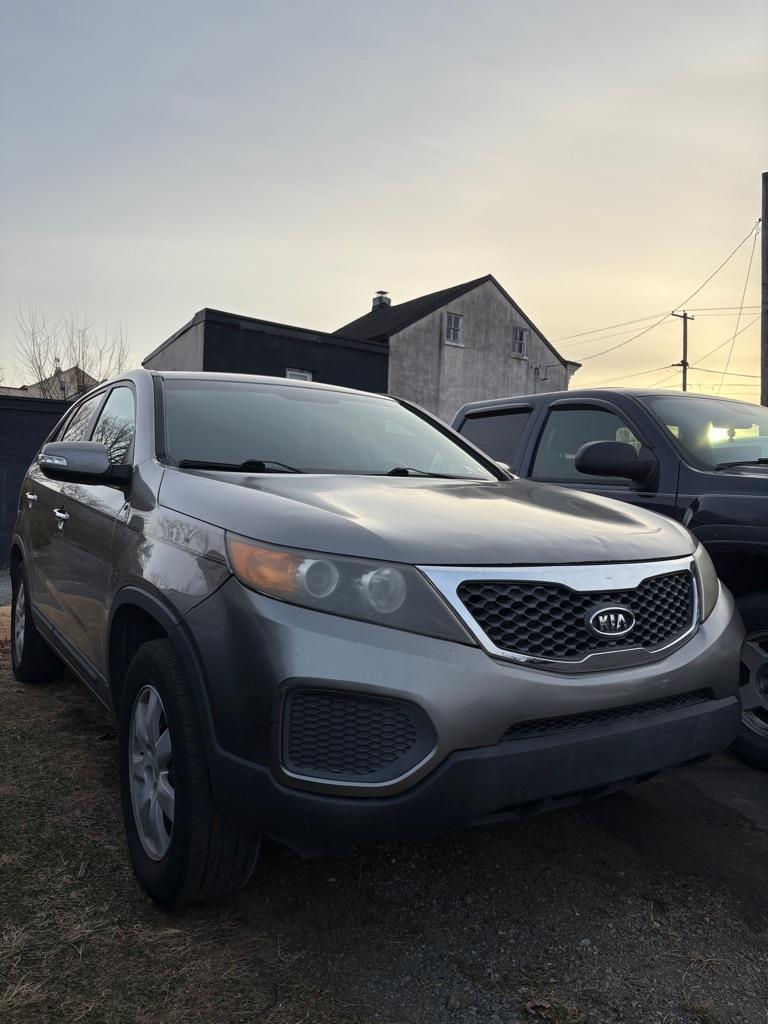 Kia Sorento LX 2WD 2011