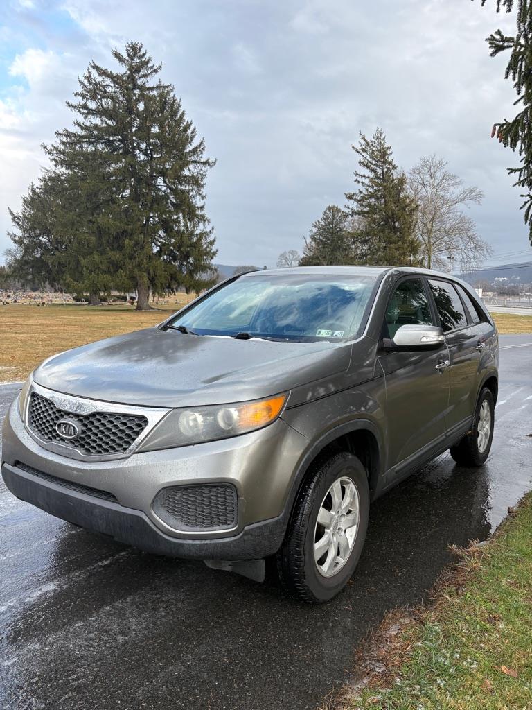 Kia Sorento LX 2WD 2011