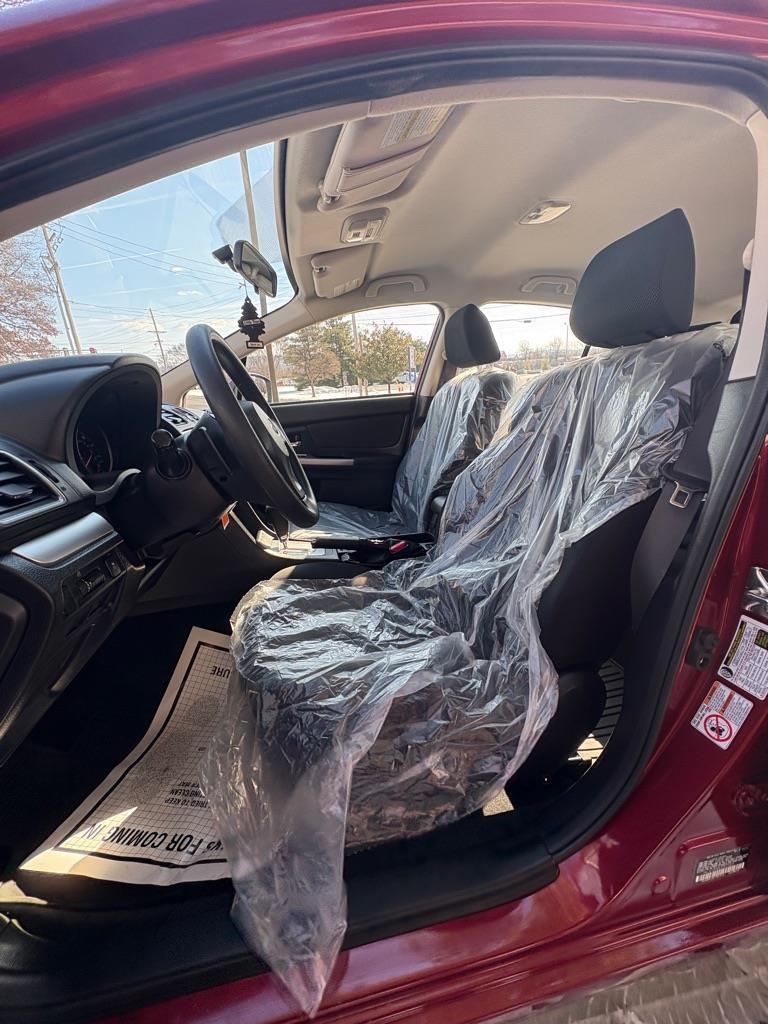 Subaru Impreza 2.0i Premium PZEV 5-Door 2016