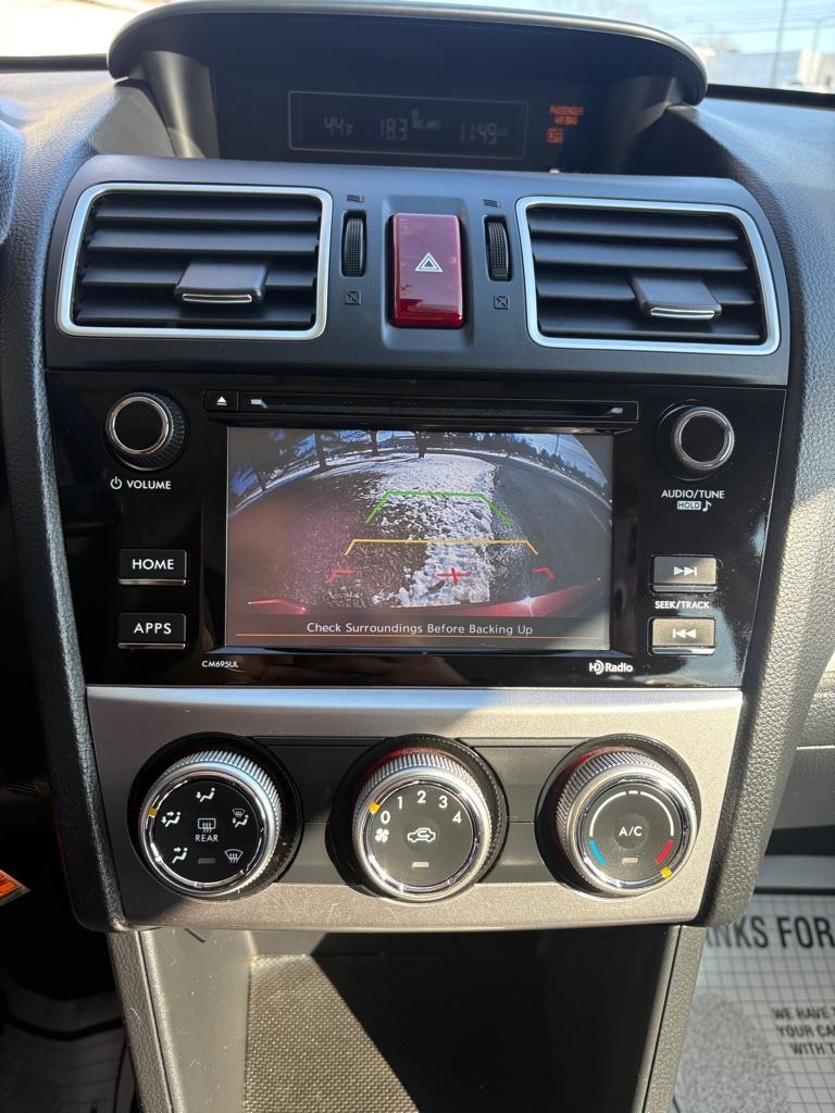 Subaru Impreza 2.0i Premium PZEV 5-Door 2016