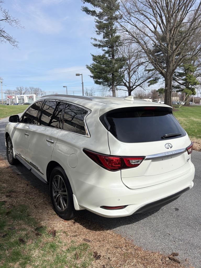 Infiniti QX60 Base AWD 2018
