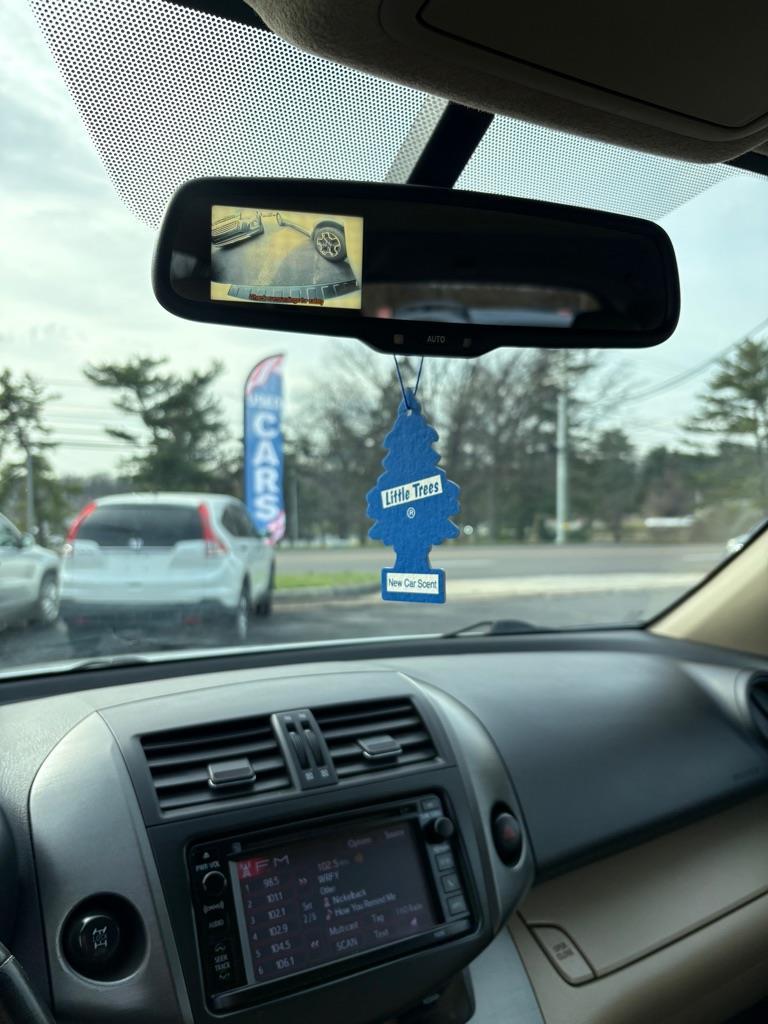 Toyota RAV4 Limited V6 4WD 2012