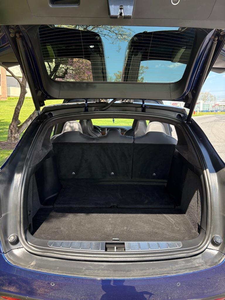 Tesla Model X 90D 2017