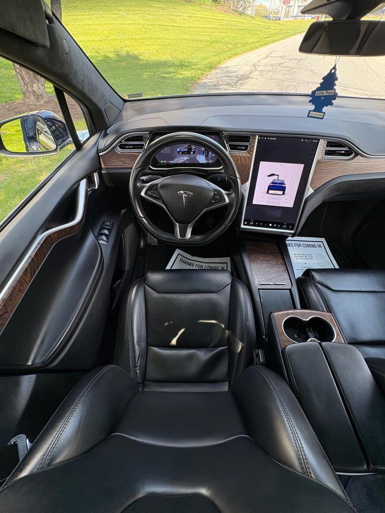 Tesla Model X 90D 2017