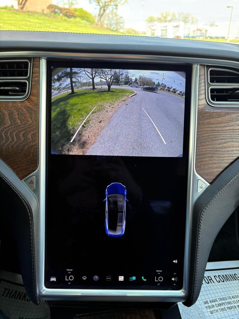 Tesla Model X 90D 2017