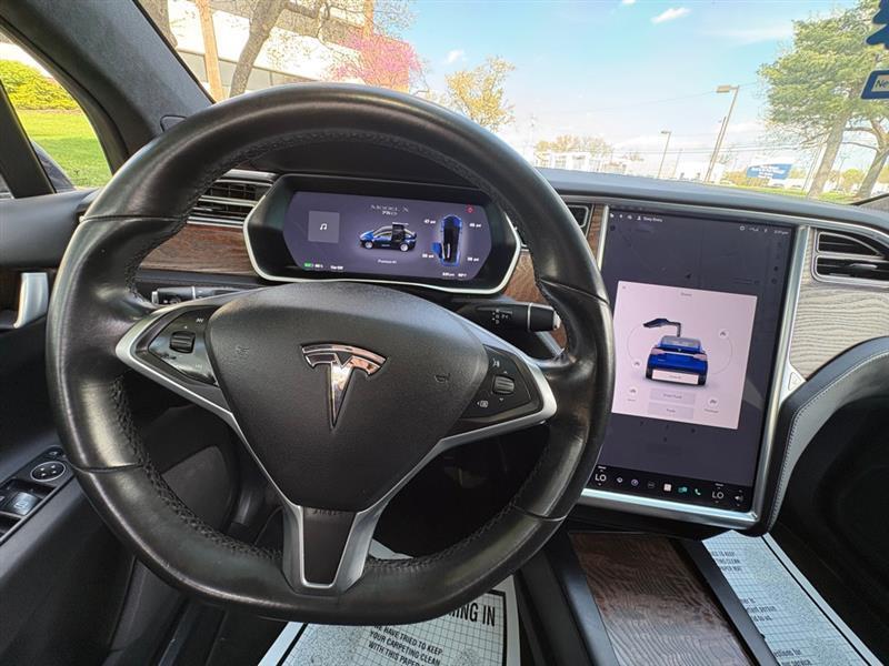Tesla Model X 90D 2017