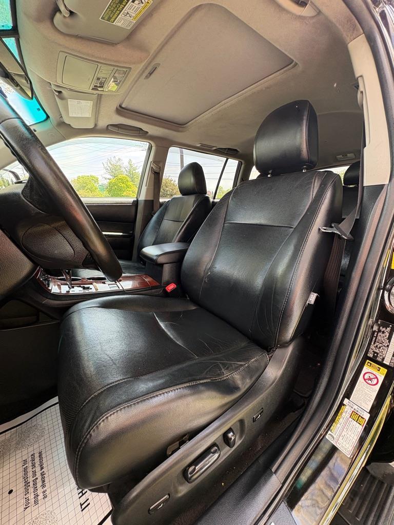 Toyota Highlander Limited 4WD 2011