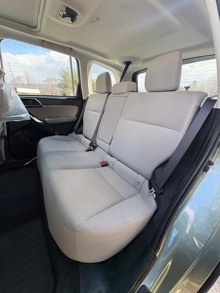 Subaru Forester 2.5i Premium PZEV CVT 2016