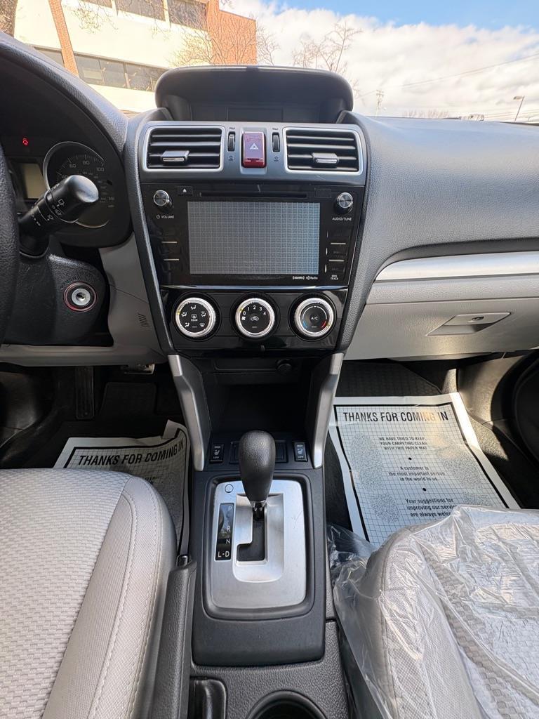 Subaru Forester 2.5i Premium PZEV CVT 2016