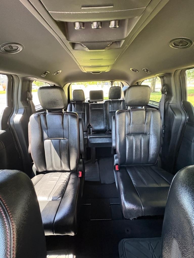 2017 Dodge Grand Caravan GT - Photo 19