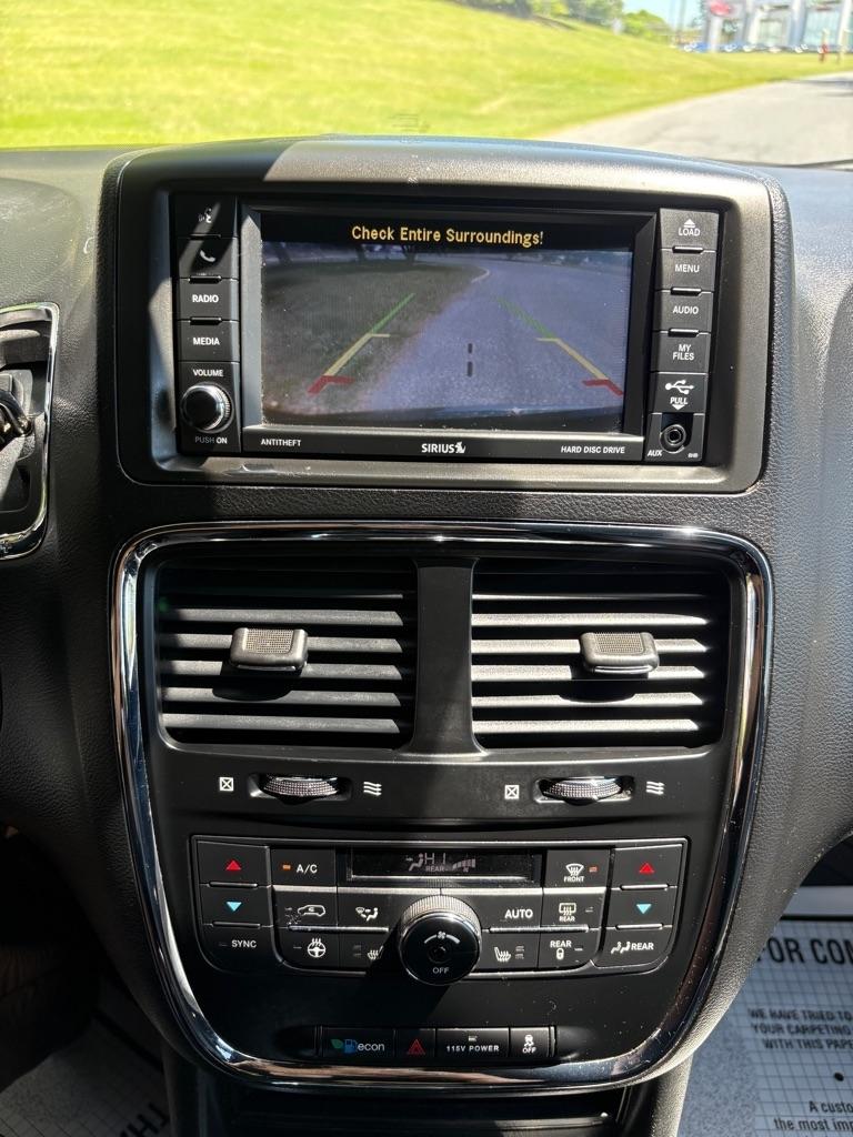 2017 Dodge Grand Caravan GT - Photo 23