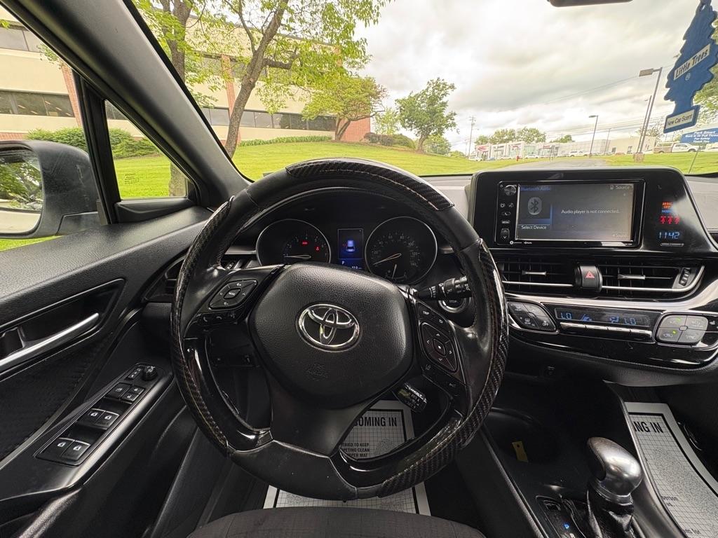 Toyota C-HR XLE 2018