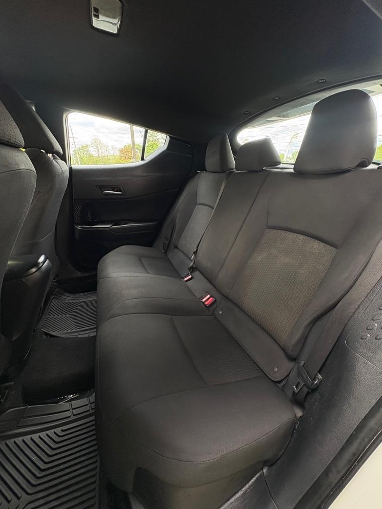 Toyota C-HR XLE 2018