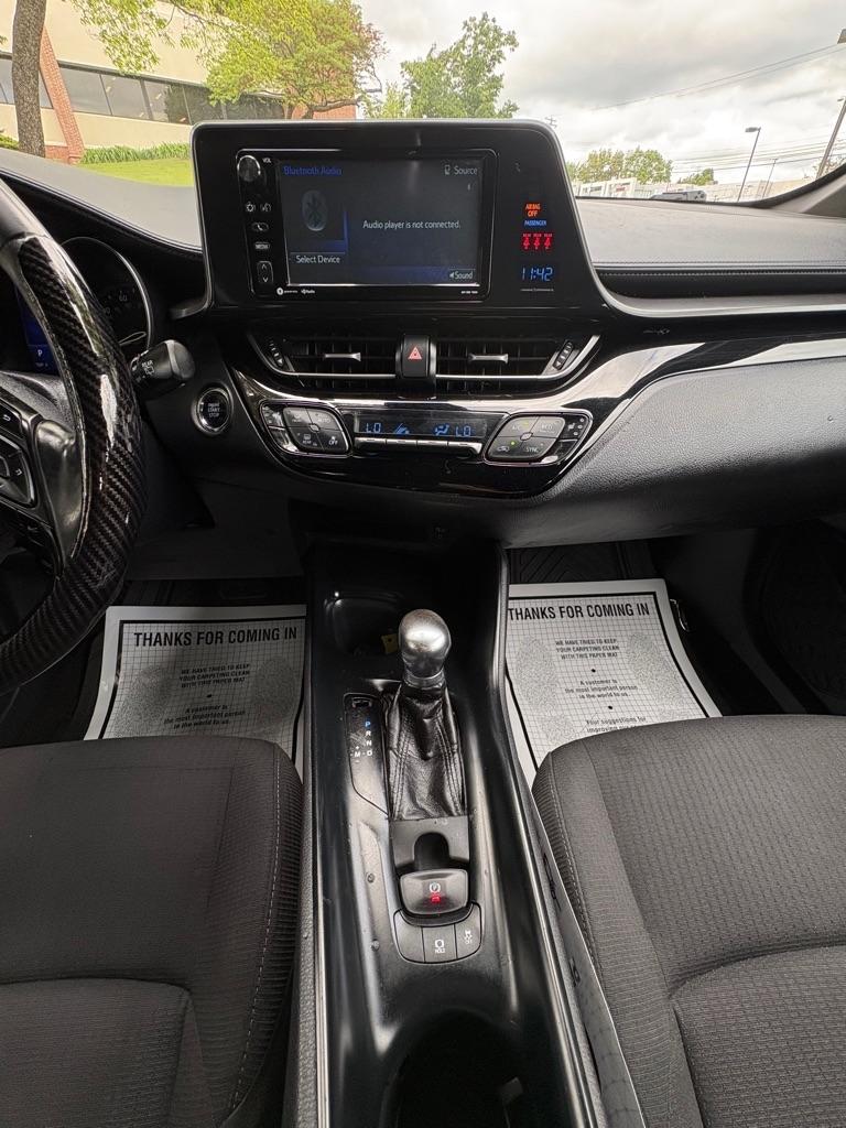 Toyota C-HR XLE 2018