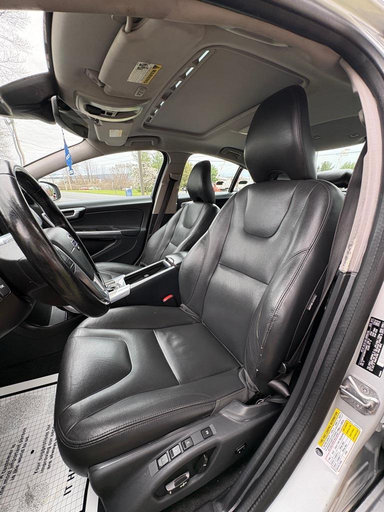 Volvo S60 T5 Drive-E Premier FWD 2016