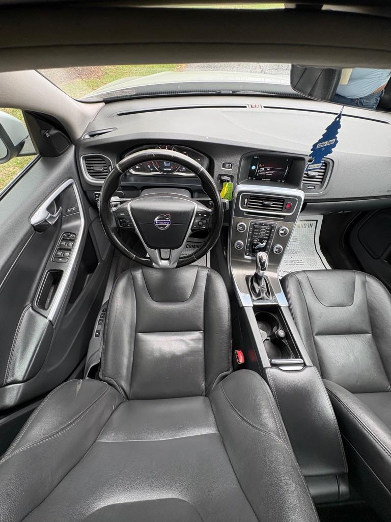 Volvo S60 T5 Drive-E Premier FWD 2016