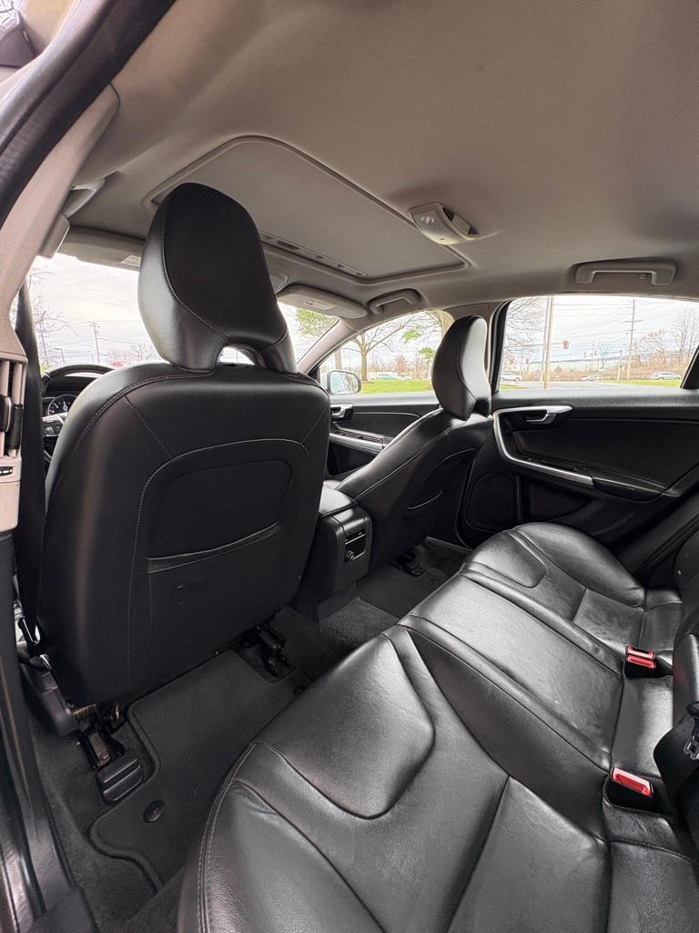 Volvo S60 T5 Drive-E Premier FWD 2016