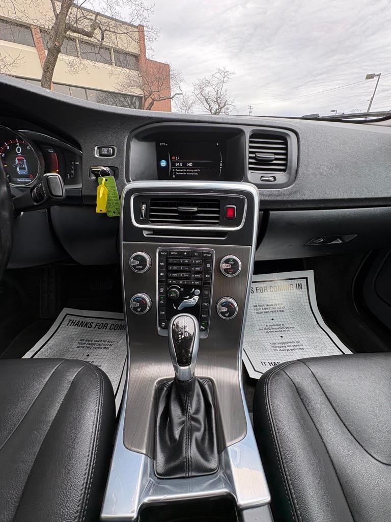 Volvo S60 T5 Drive-E Premier FWD 2016