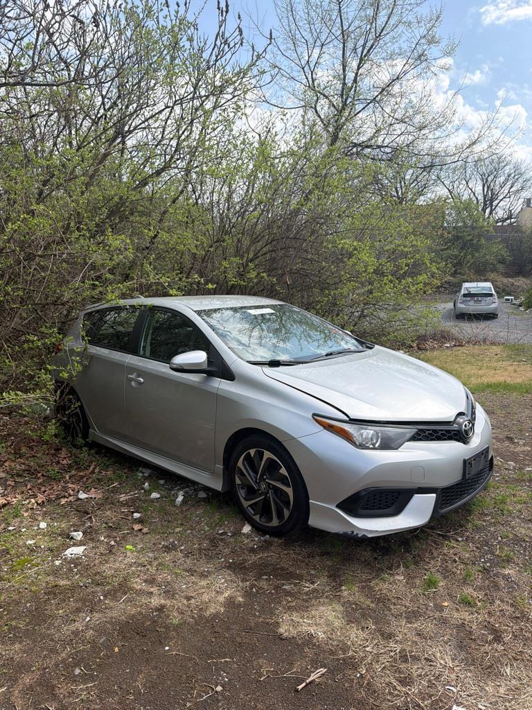 2017 Toyota Corolla iM Base