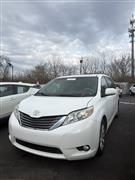 2011 Toyota Sienna 