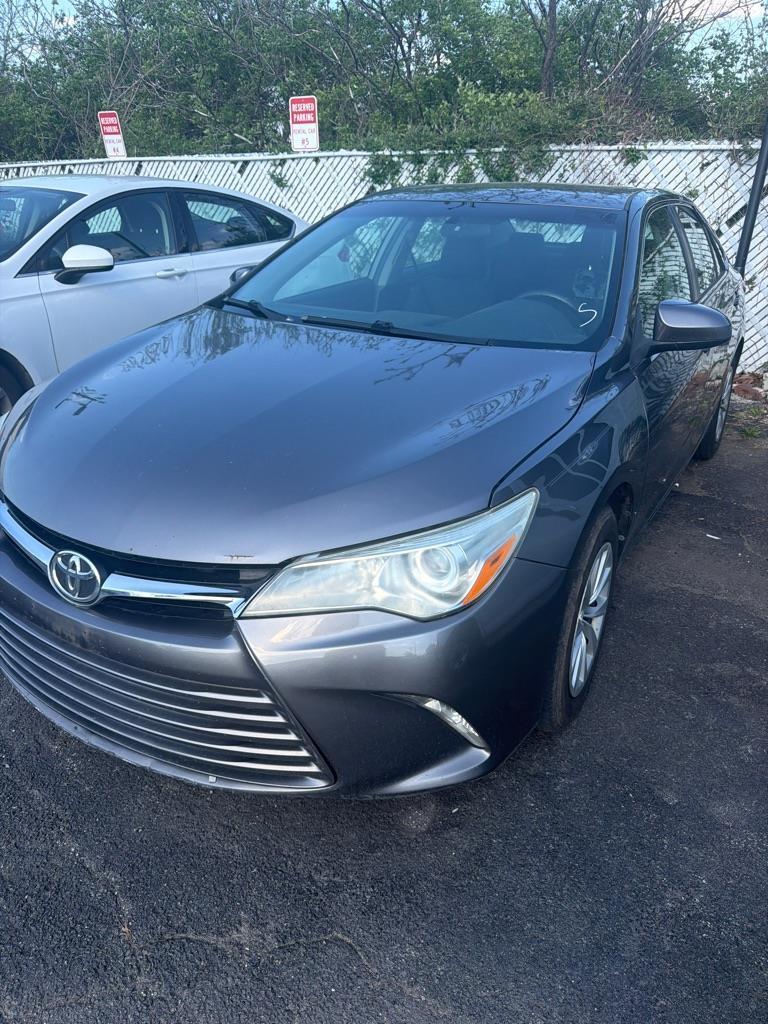 Toyota Camry LE 2015