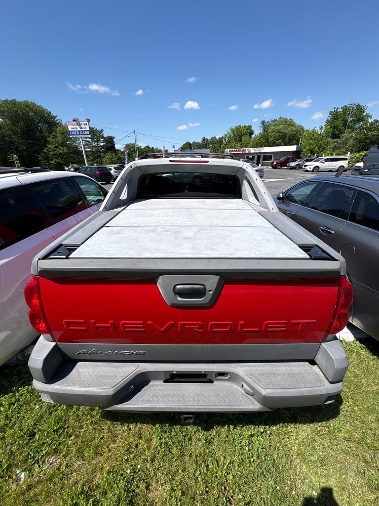 Chevrolet Avalanche 1500 4WD 2002