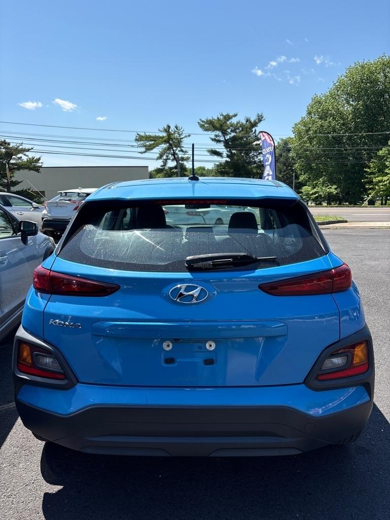 Hyundai Kona SE 2021