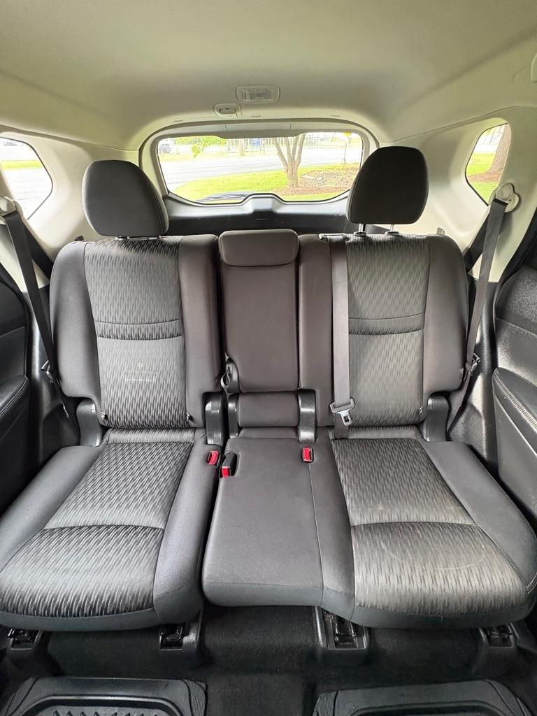 Nissan Rogue S AWD 2018