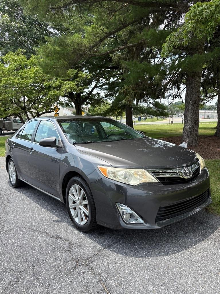 Toyota Camry L 2012