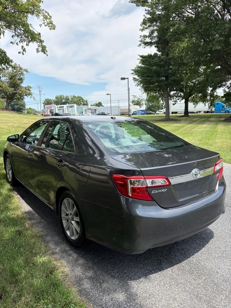 Toyota Camry L 2012