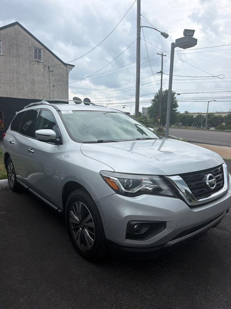 2019 Nissan Pathfinder S 4WD
