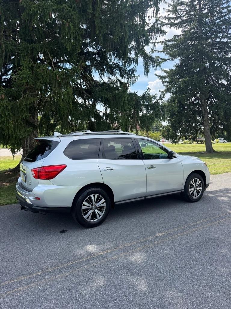 Nissan Pathfinder S 4WD 2019