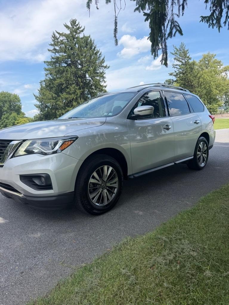 Nissan Pathfinder S 4WD 2019