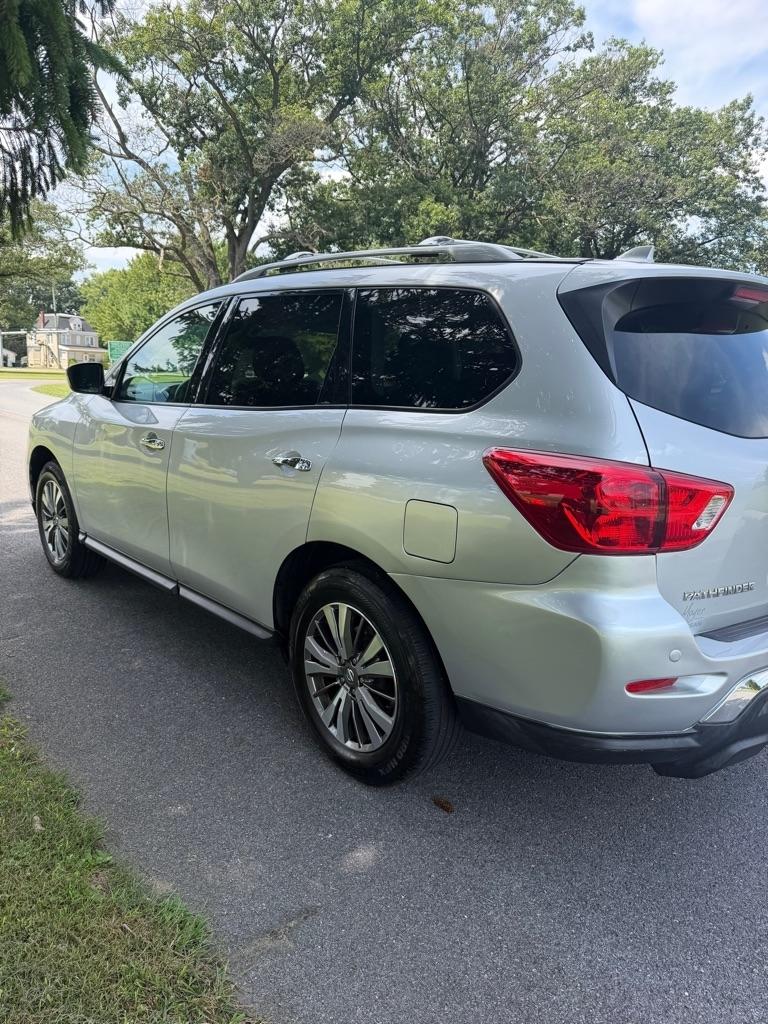 Nissan Pathfinder S 4WD 2019