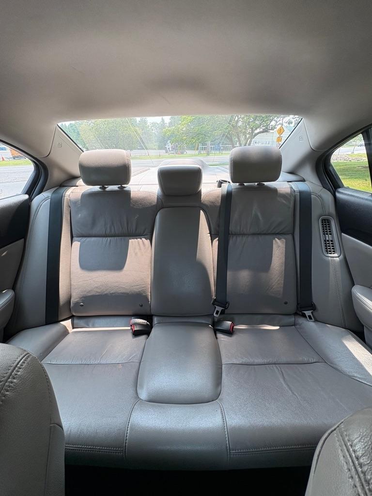Honda Civic Hybrid CVT w/Leather 2014