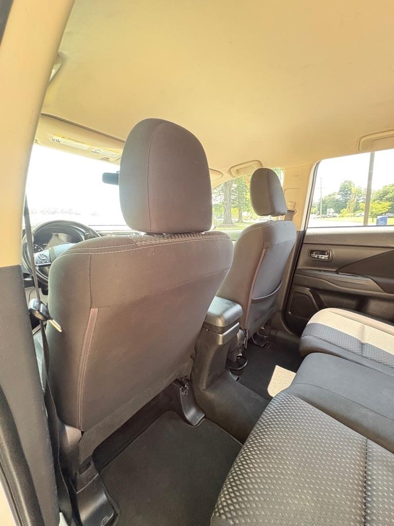 Mitsubishi Outlander ES AWC 2017