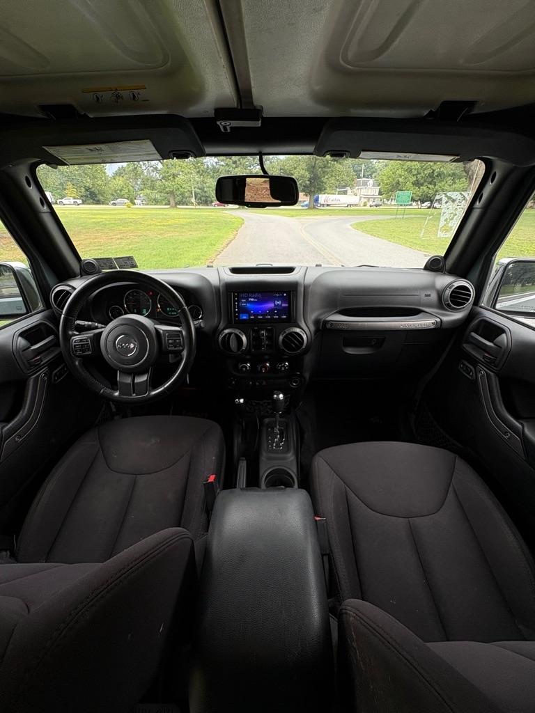 Jeep Wrangler Unlimited Sport 4WD 2014