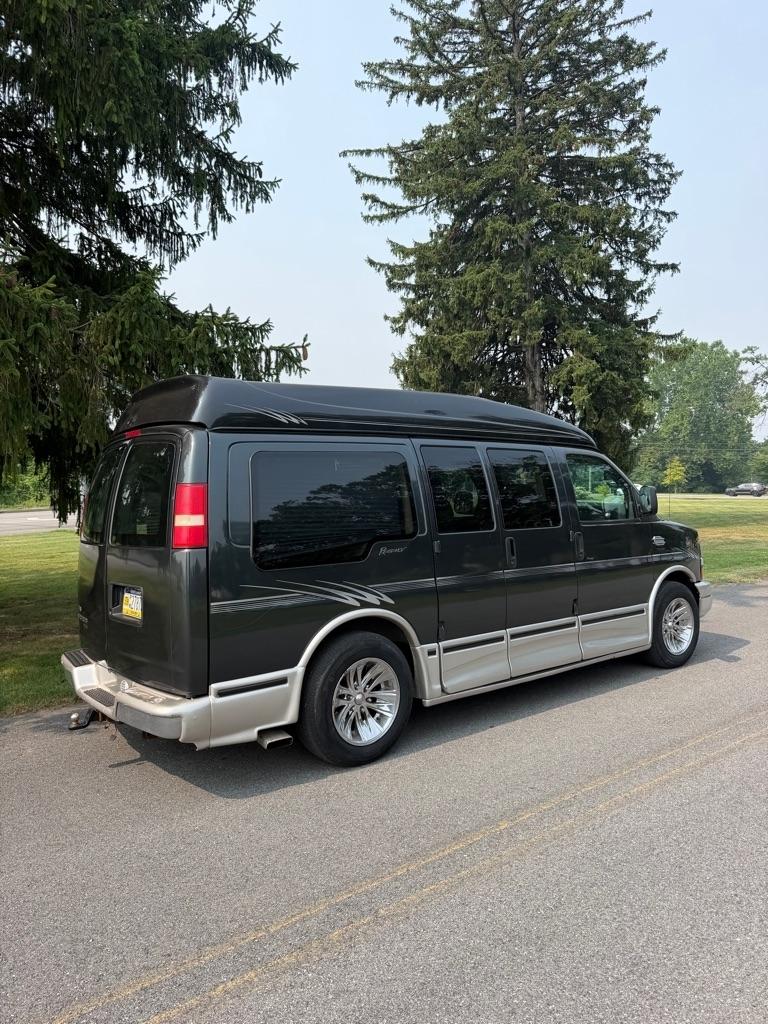 Chevrolet Express 1500 Cargo 2005