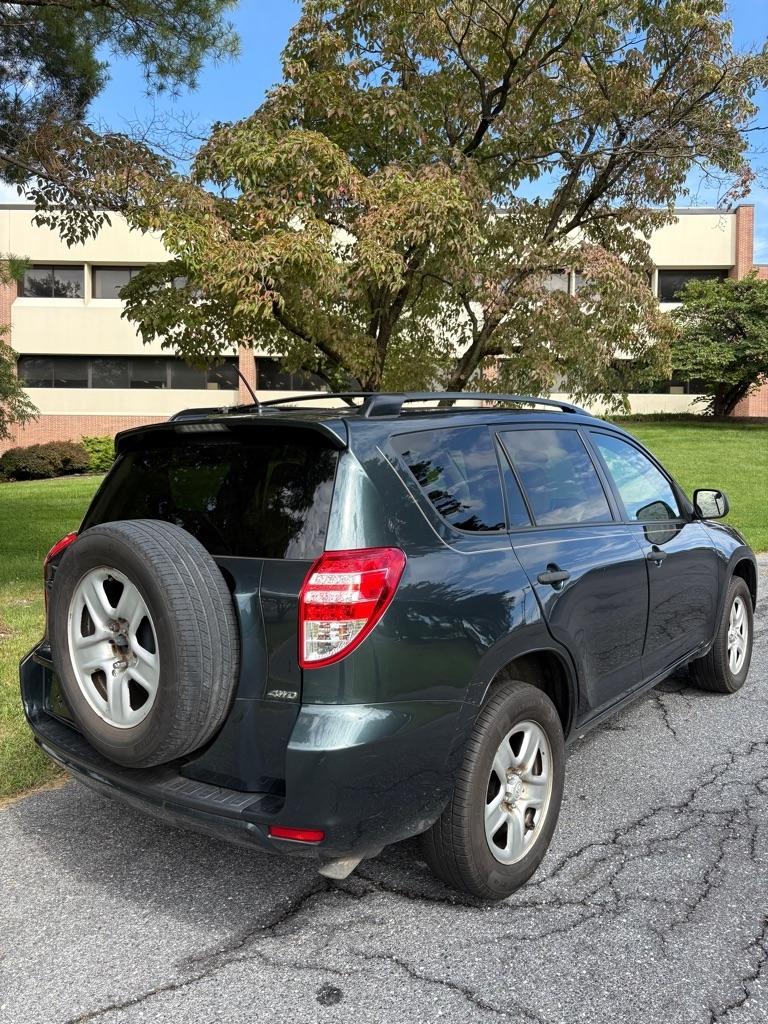 Toyota RAV4 photo 5