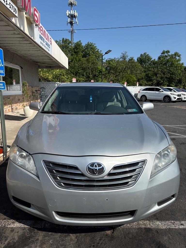 Toyota Camry Hybrid Sedan 2007