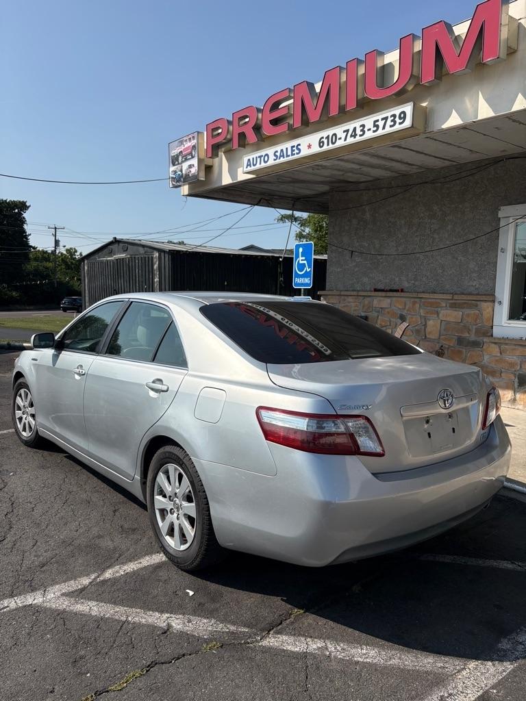 Toyota Camry Hybrid Sedan 2007
