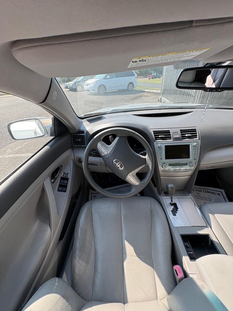 Toyota Camry Hybrid Sedan 2007