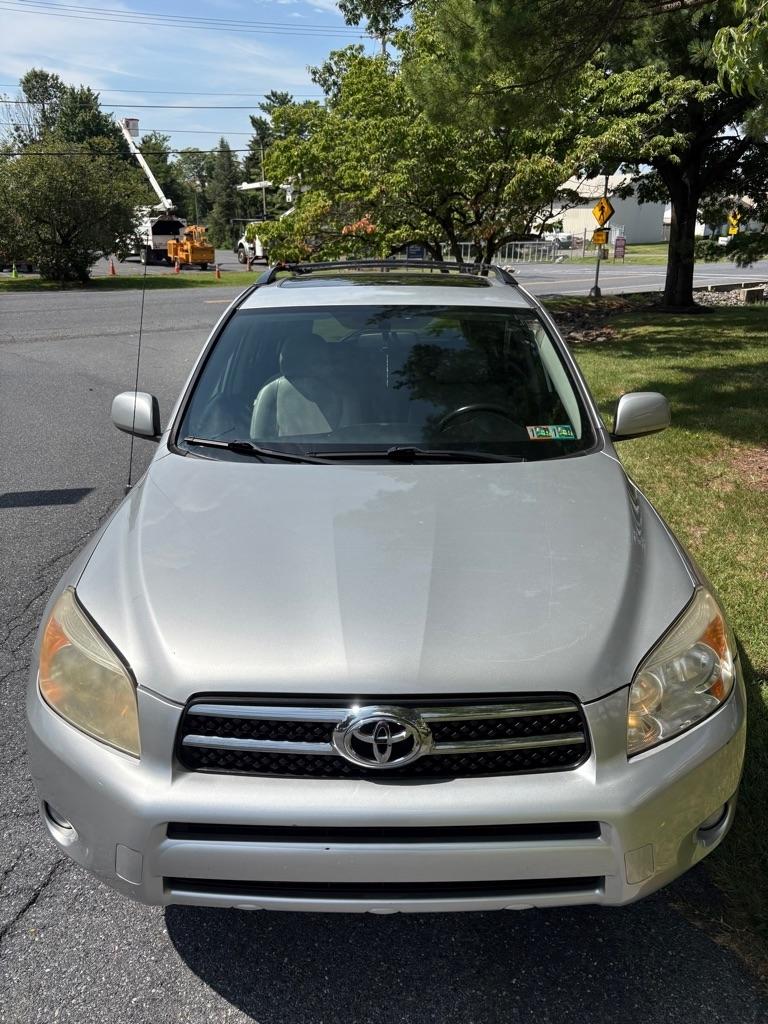 Toyota RAV4 Limited I4 4WD 2007